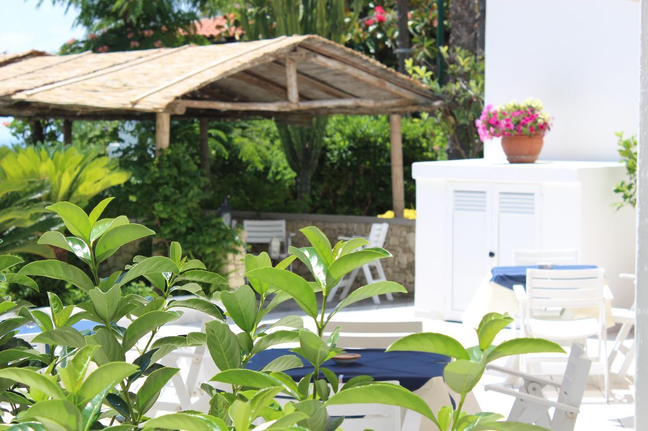 Hotel Villa Bina Sant'Angelo  Exterior foto
