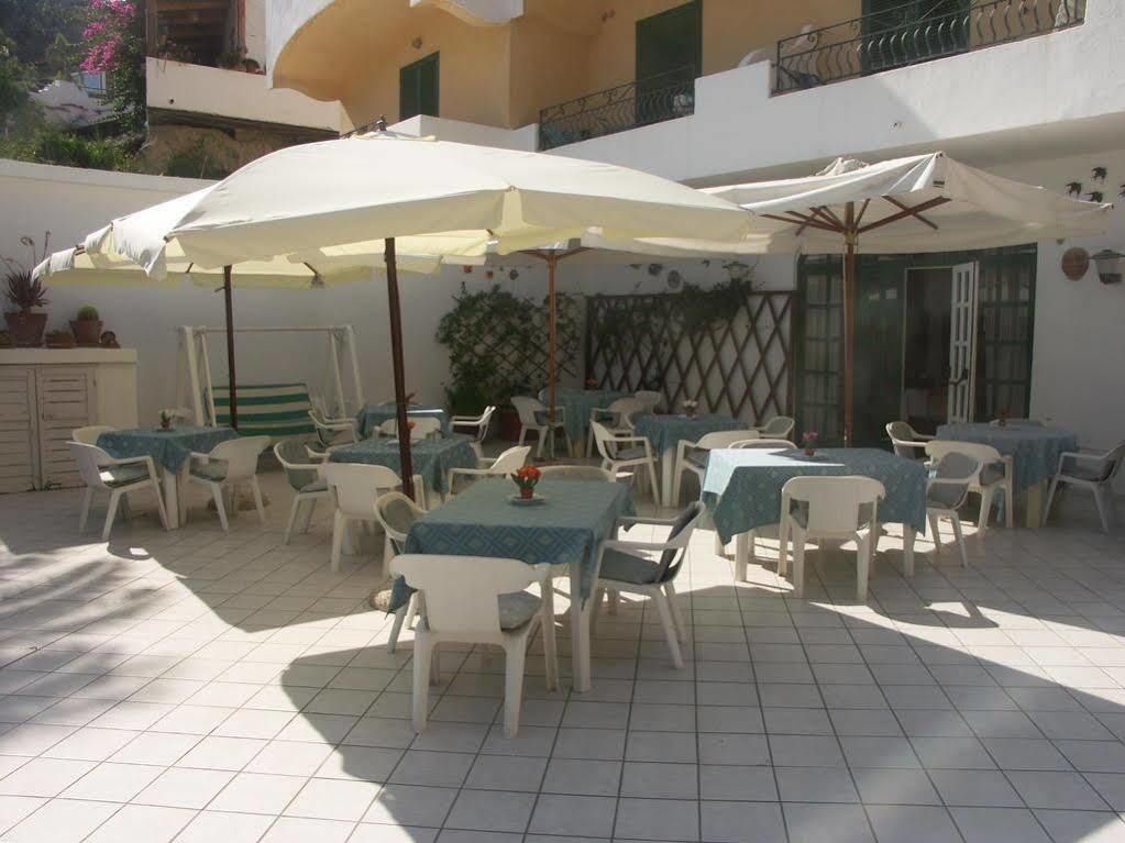 Hotel Villa Bina Sant'Angelo  Exterior foto